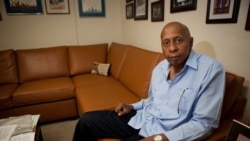 Guillermo Fariñas habla sobre represión policial en su contra Guillermo Fariñas habla sobre represión policial en su contra