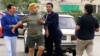 Maradona durante su tratamiento de rehabilitación en Cuba el 25 de enero de 2000. Foto Archivo.