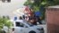 Imagen tomada durante un arresto a la líder de las Damas de Blanco, Berta Soler.