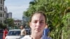 Tania Bruguera en una calle de La Habana. (Archivo)
