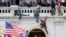 Un grupo de manifestantes pro Trump en el Capitolio, el 6 de enero de 2021. (Reuters/Leah Millis).